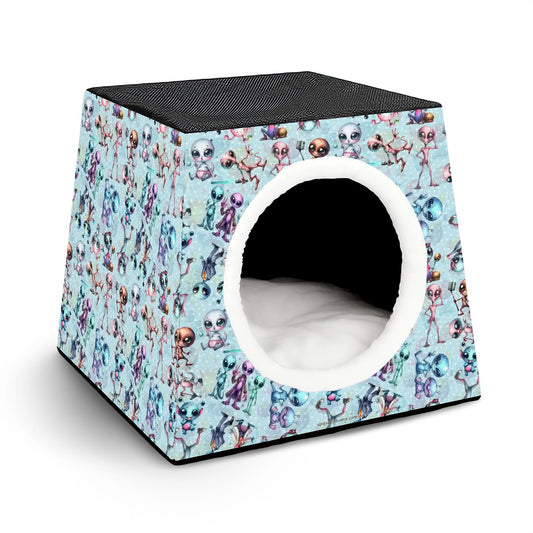 6 Alien Designs, Space Capsule Pet Bed